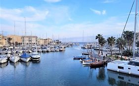 Frejus, Studio, 100 M De La Plage-Port Frejus