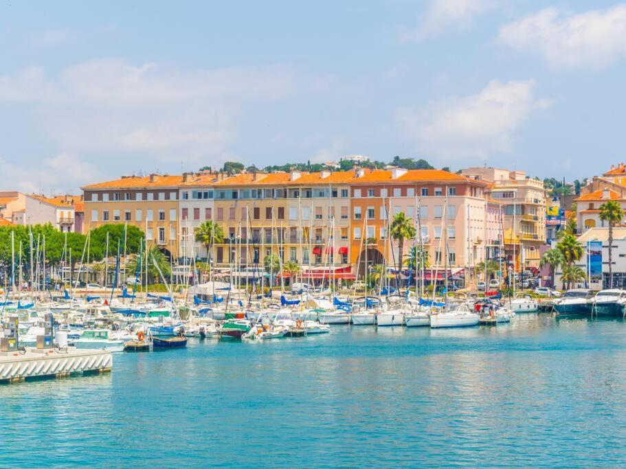 Appartement Frejus, Studio, 100 M De La Plage-Port Fréjus Extérieur photo